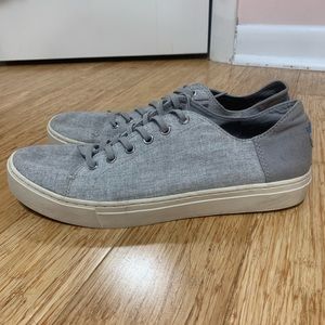 Gray Toms, low ankle